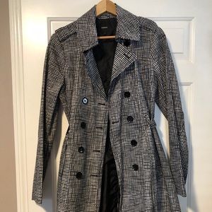 Express trench coat